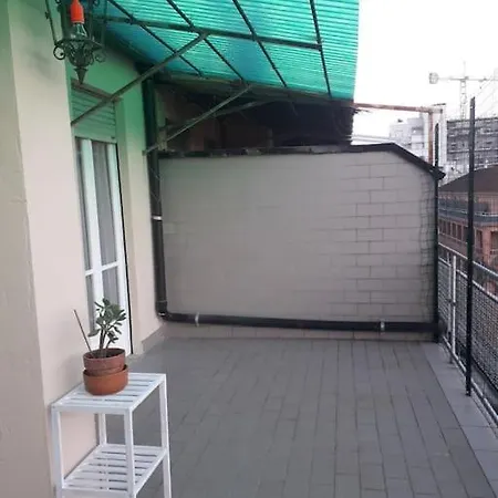 Centro Attico Con Terrazza 公寓 *